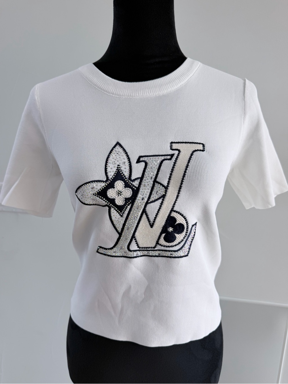 Louis Vuitton White Logo Short Sleeve Top size S